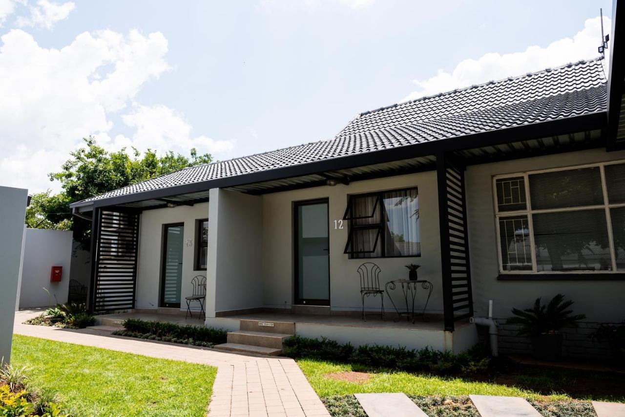 Villa Gracia Guesthouse Klerksdorp Exterior photo