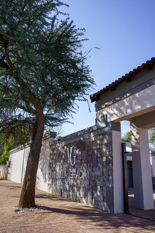 Villa Gracia Guesthouse Klerksdorp Exterior photo